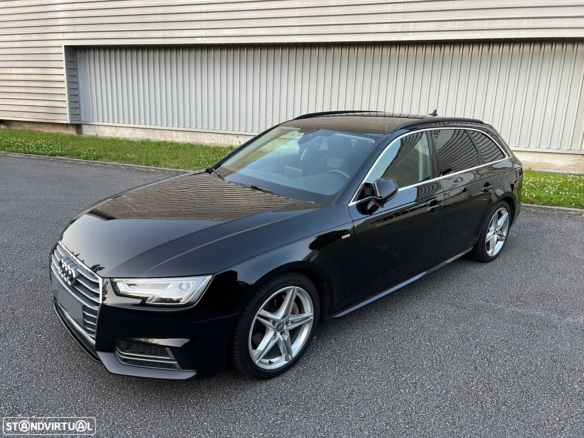 Audi A4 Avant 2.0 TDI S-line - 2