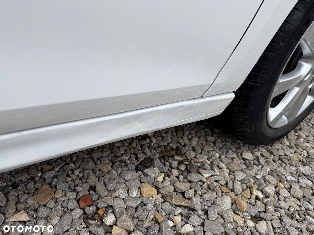 Opel Corsa 1.2 Edition S&S - 4