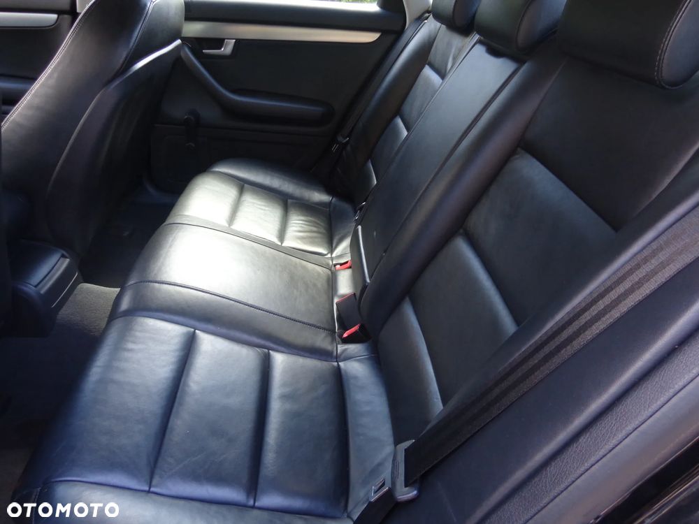 Audi A4 Limousine 1.8 T - 4