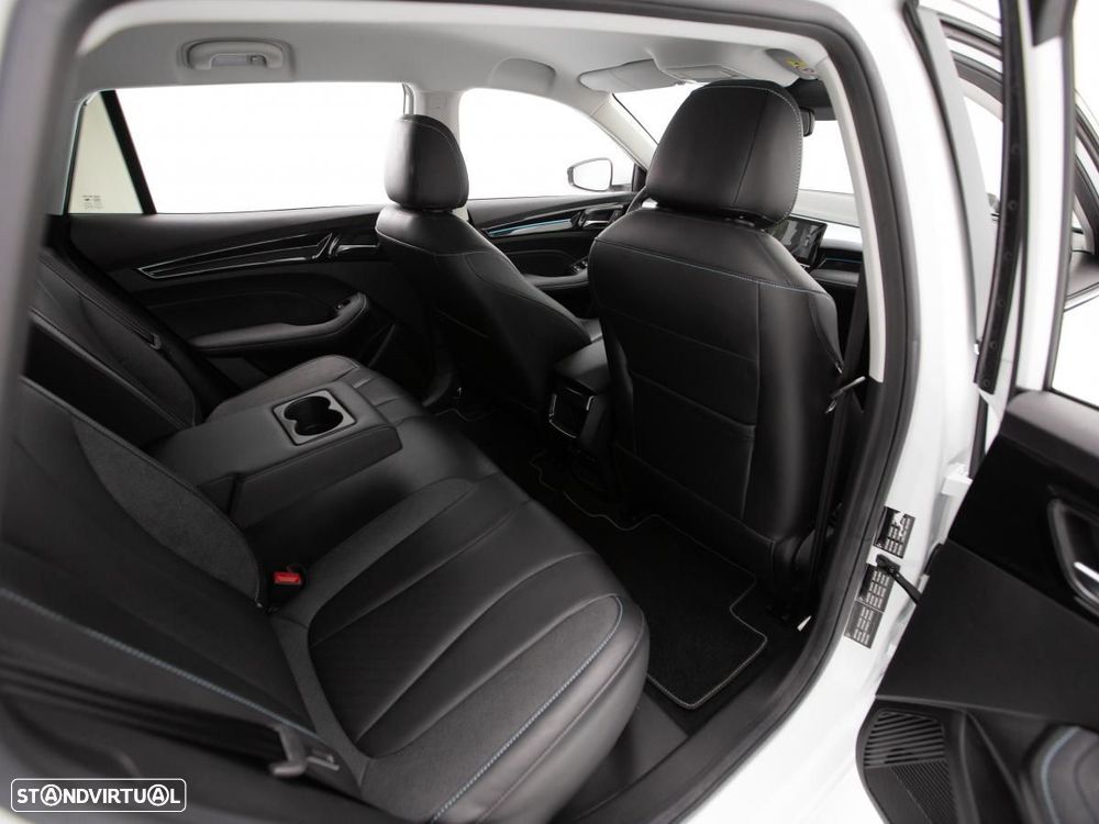 MG MG5 61 kWh Luxury - 11