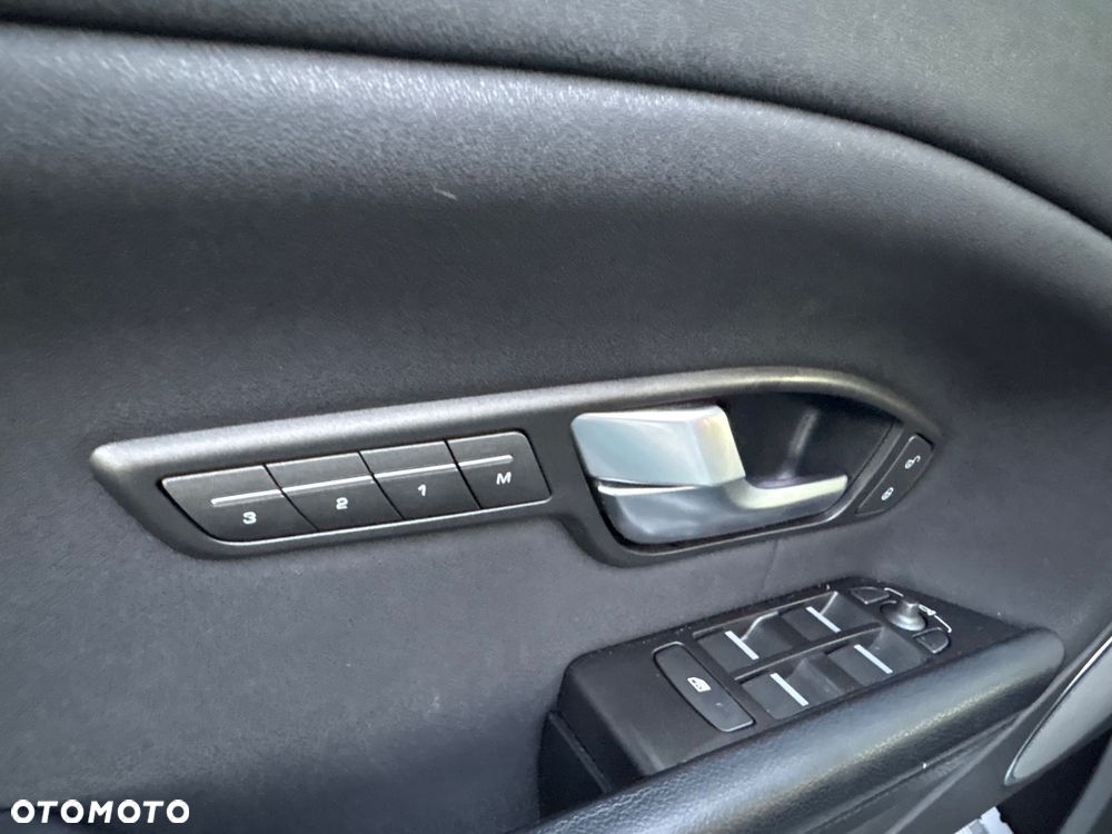 Land Rover Range Rover Evoque TD4 SE Dynamic - 26