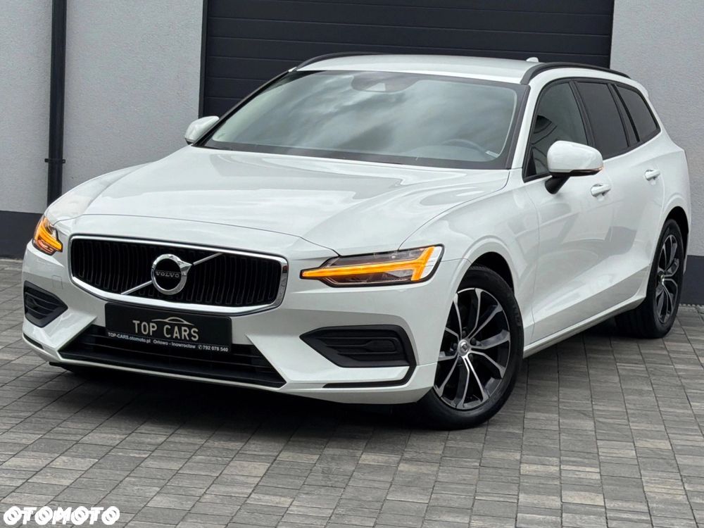 Volvo V60 B3 B DKG Momentum - 32