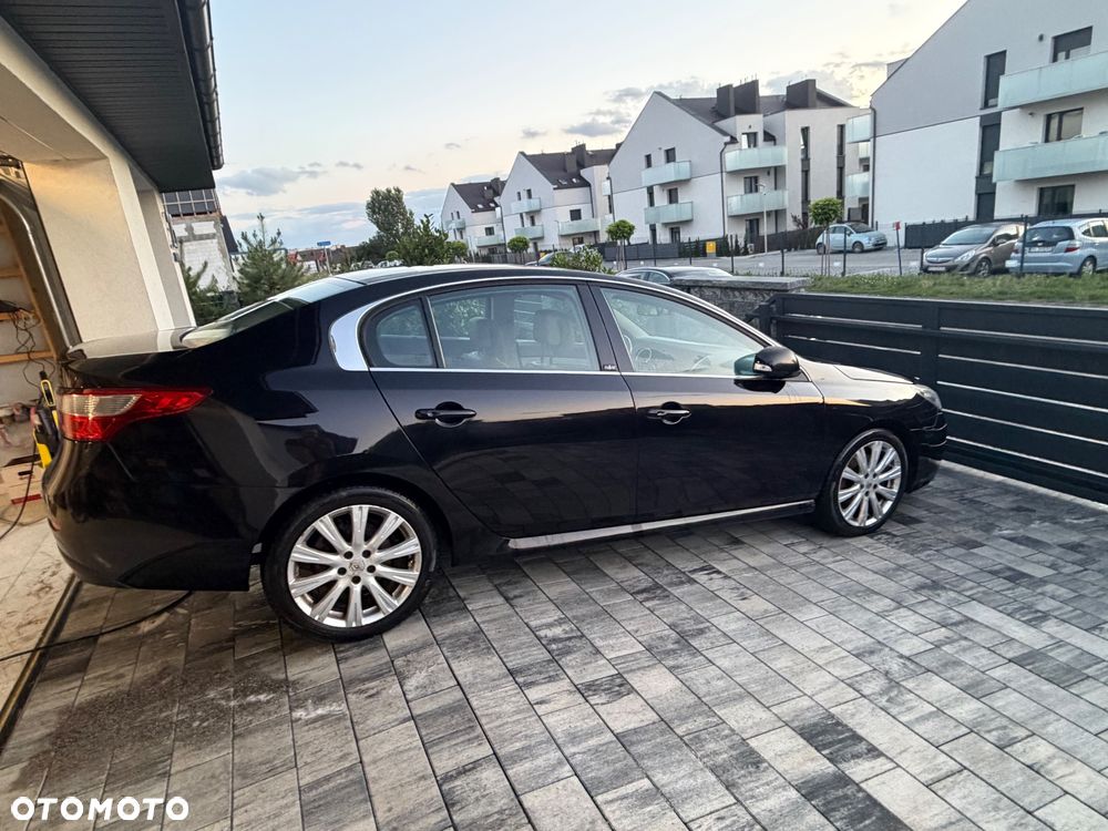 Renault Latitude - 13