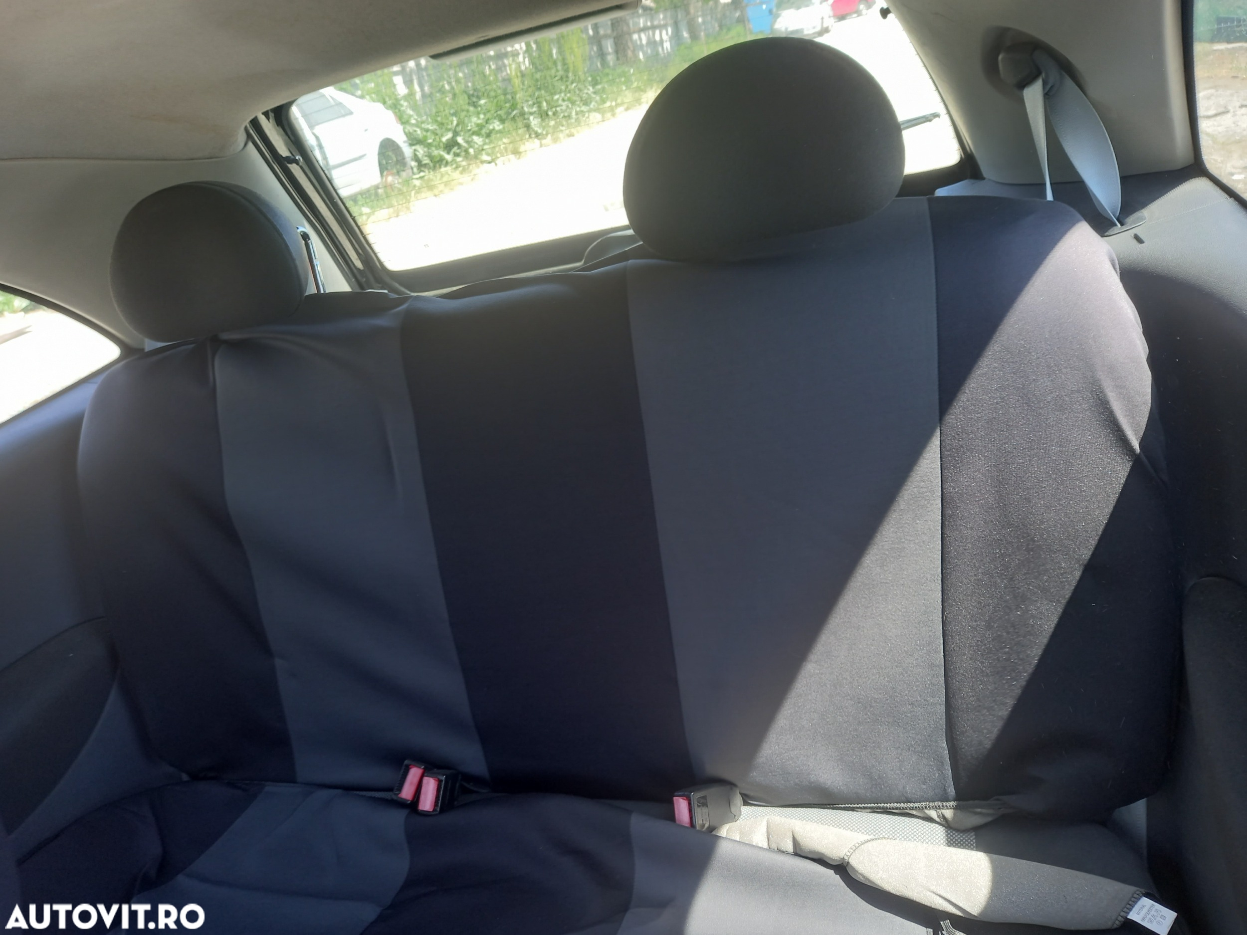 Dezmembrari  Opel CORSA C  2000  > 2009 1.2 Twinport Benzina - 27