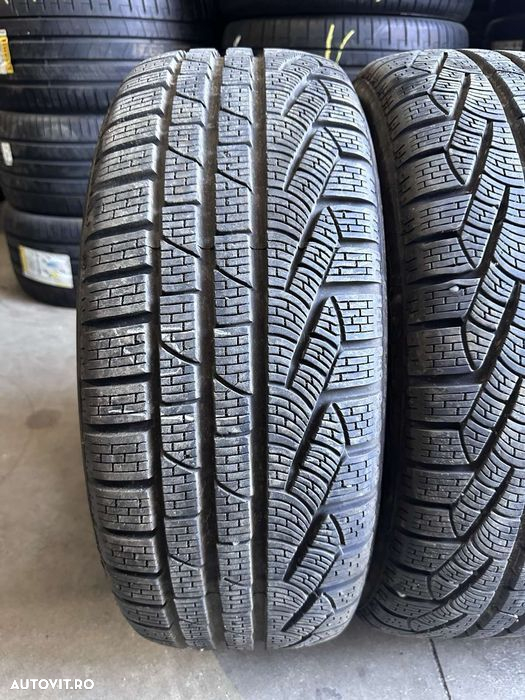 235/50/19 Pirelli 4piese - 5