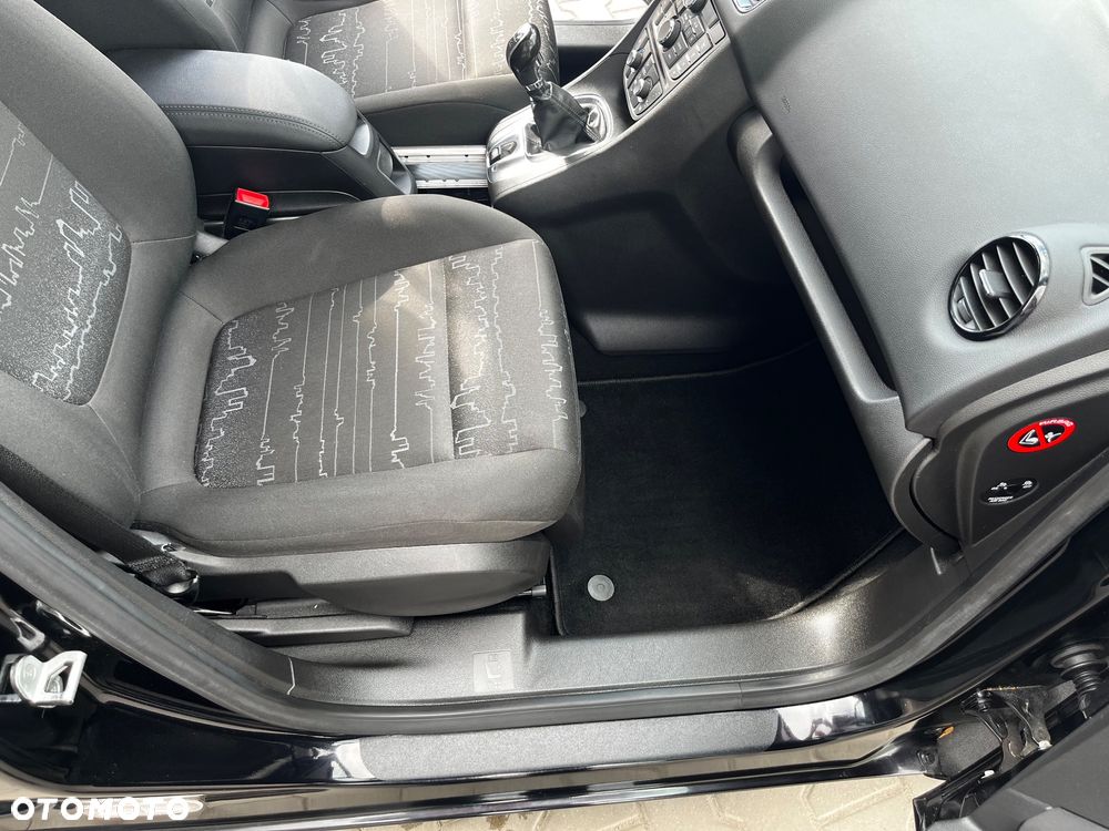 Opel Meriva - 27