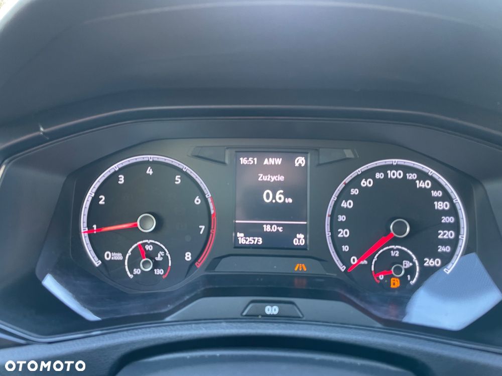 Volkswagen T-Roc 1.0 TSI - 13