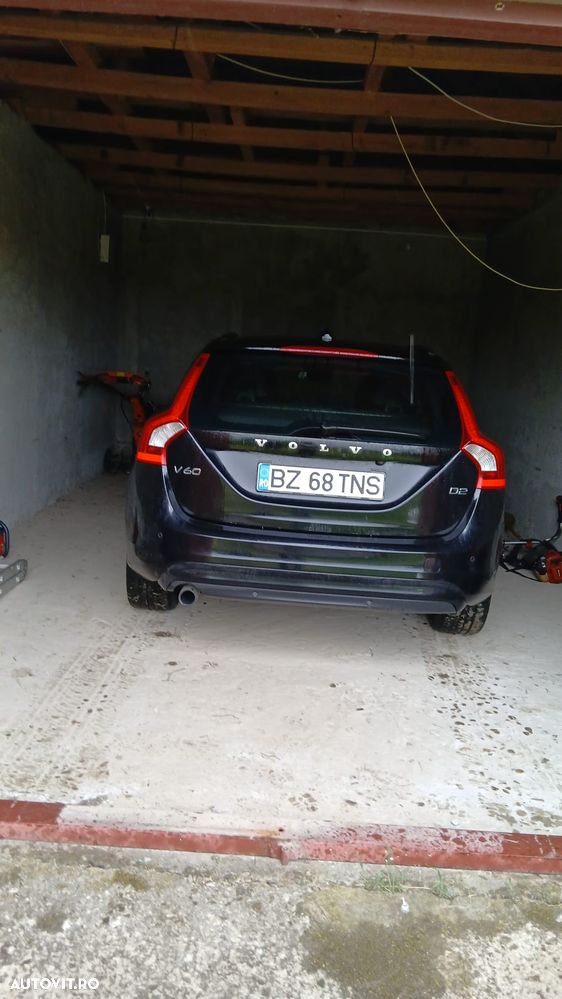 Volvo V60 D2 Start-Stop Basic - 2