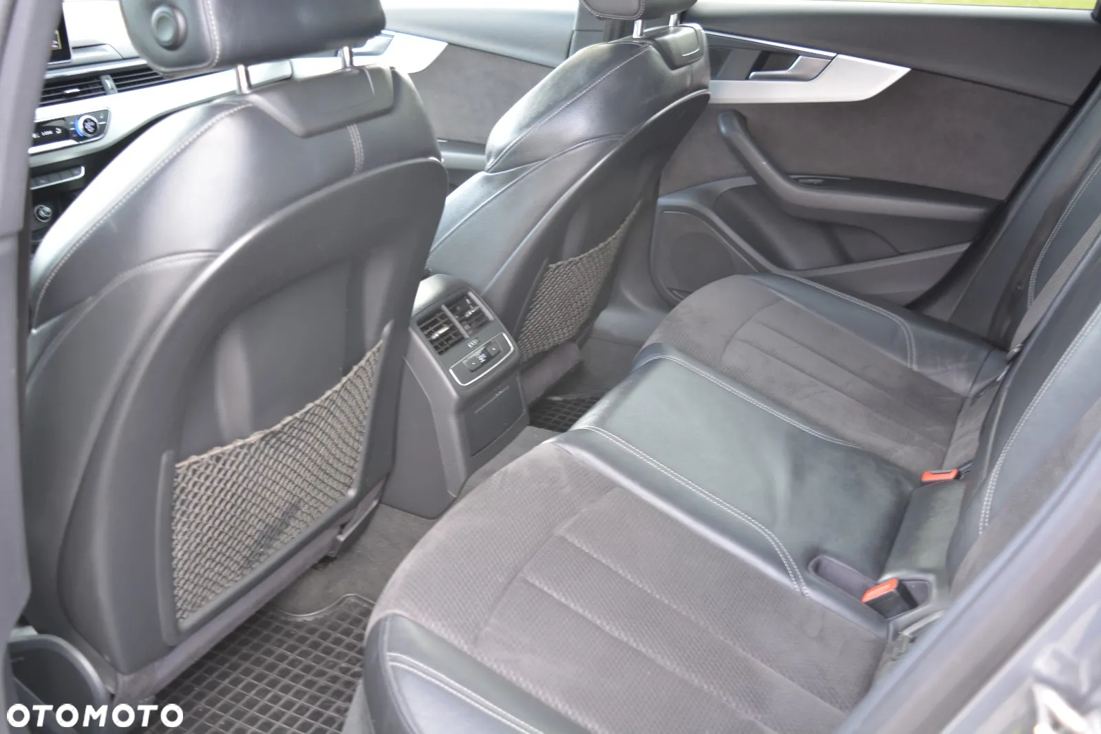 Audi A4 Avant 2.0 TDI DPF clean diesel S line Sportpaket - 38