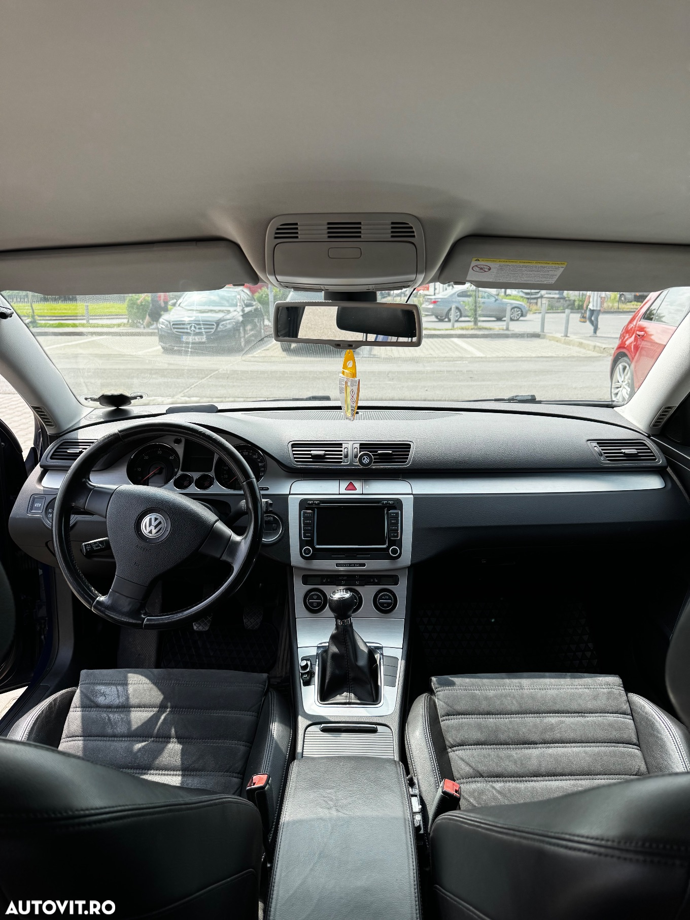 Volkswagen Passat Variant 2.0 TDI 4Motion Highline - 9
