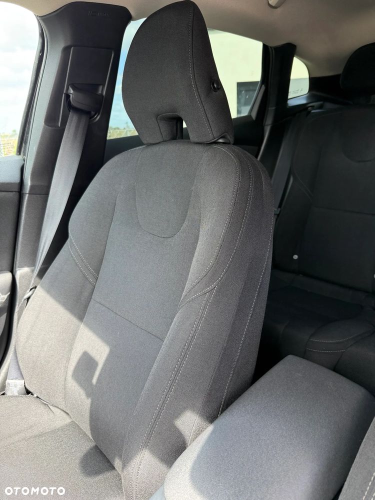 Volvo V40 D2 Kinetic - 20