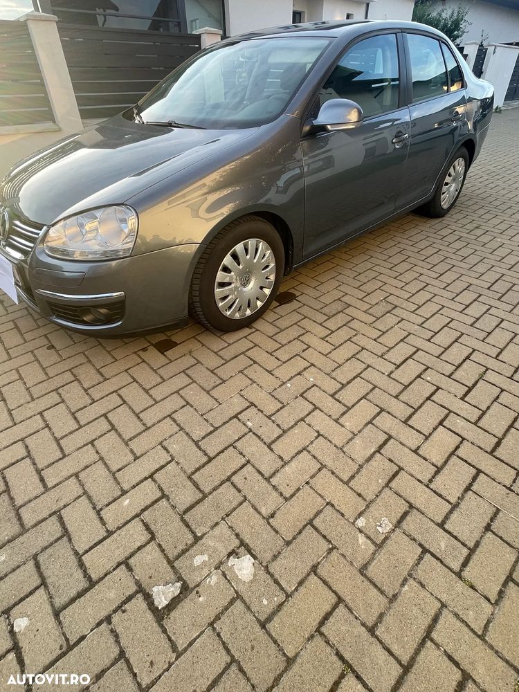 Volkswagen Jetta 1.6 Comfortline - 2