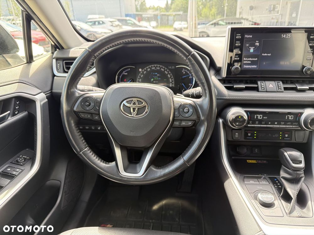 Toyota RAV4 - 12