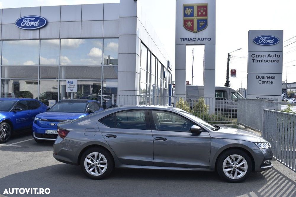 Skoda Octavia 2.0 TDI DSG Style - 9