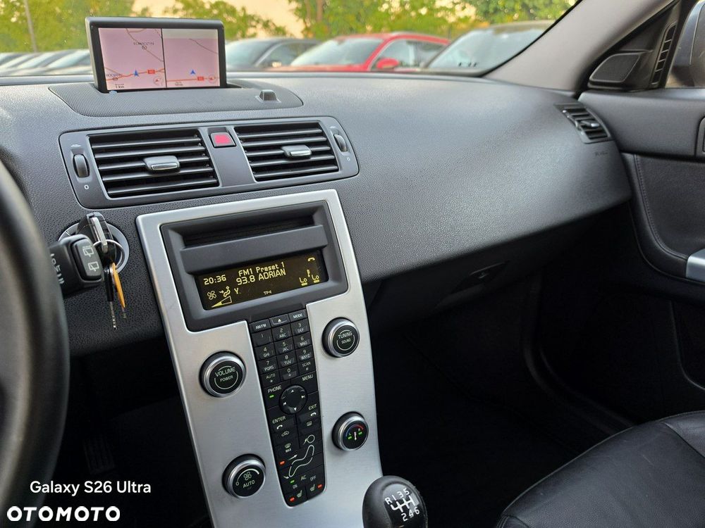 Volvo V50 - 39