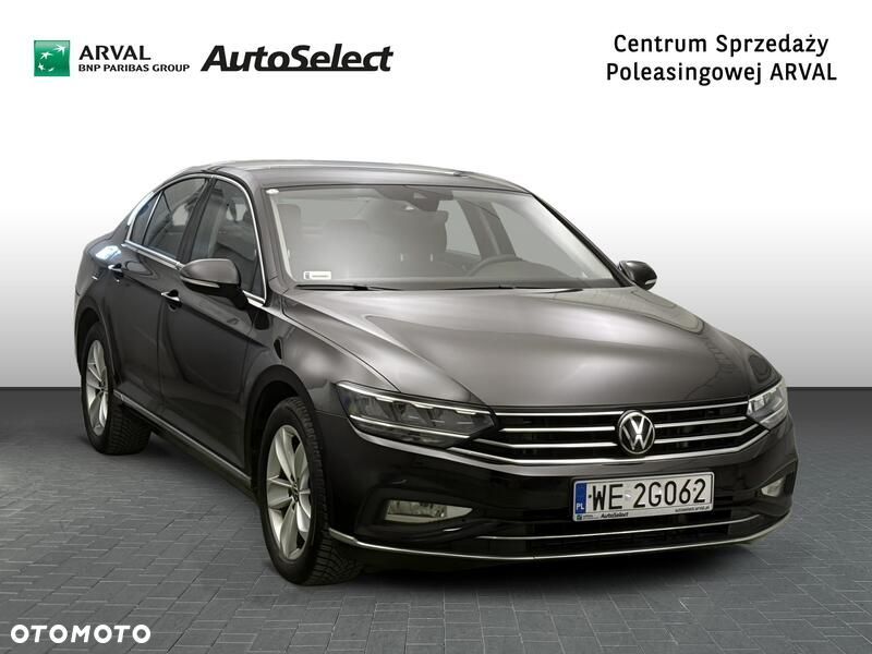 Volkswagen Passat 1.5 TSI EVO Elegance DSG - 8
