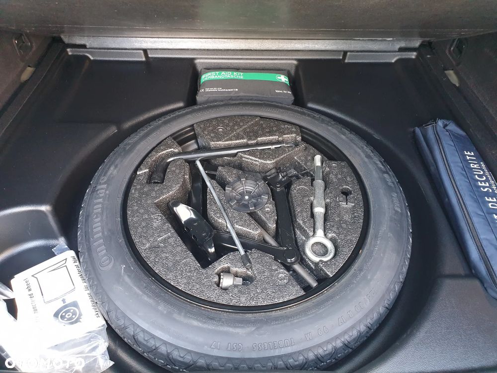 Volvo V60 D3 Geartronic Summum - 39