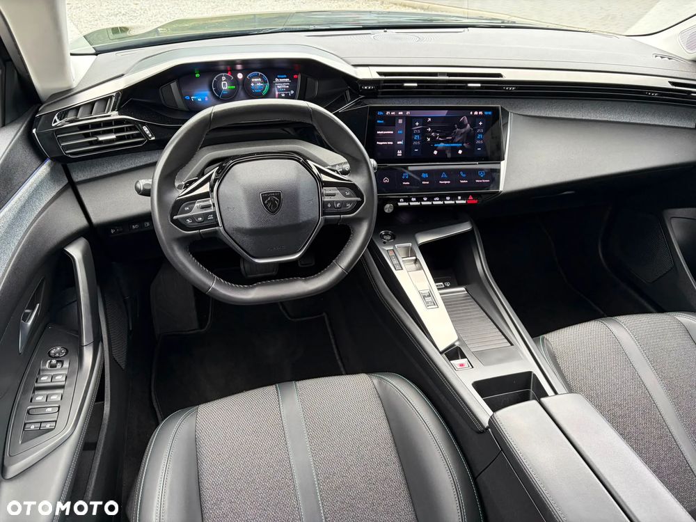 Peugeot 308 1.6 Hybrid PHEV Allure Pack EAT8 - 22