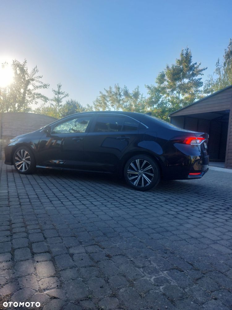 Toyota Corolla - 10