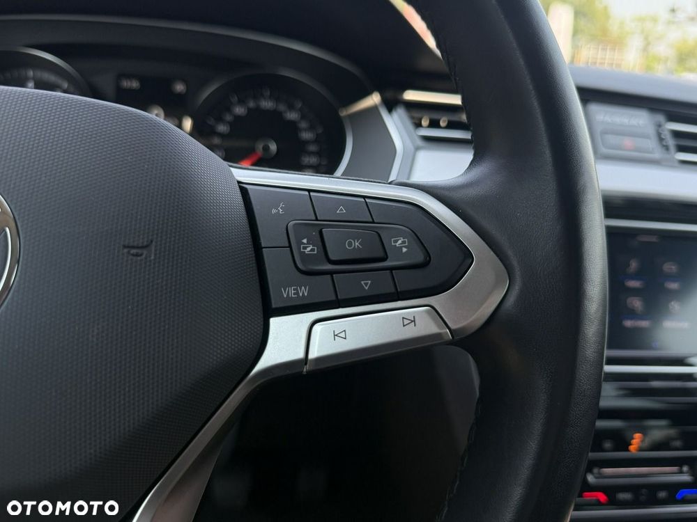 Volkswagen Passat 1.5 TSI EVO Business - 16