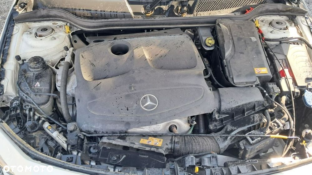 Mercedes-Benz CLA - 10