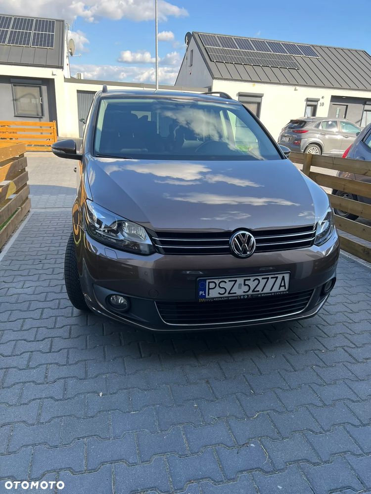Volkswagen Touran 1.4 TSI Comfortline DSG - 8