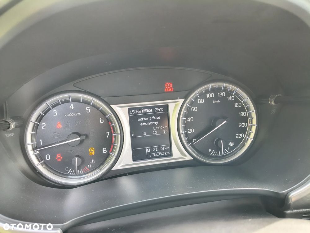 Suzuki Vitara 1.6 XLED 4WD - 36