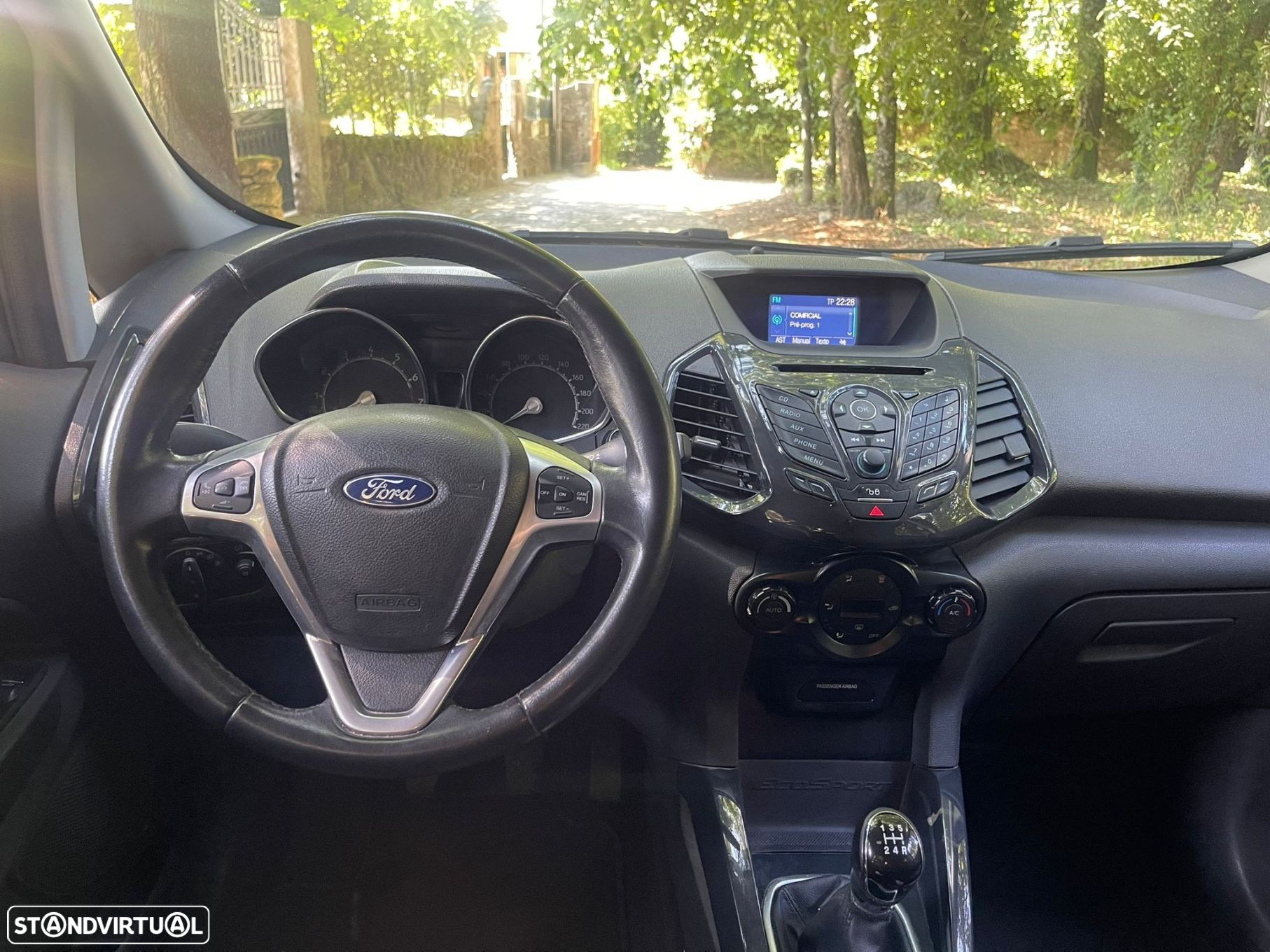 Ford EcoSport 1.0 EcoBoost Titanium - 26
