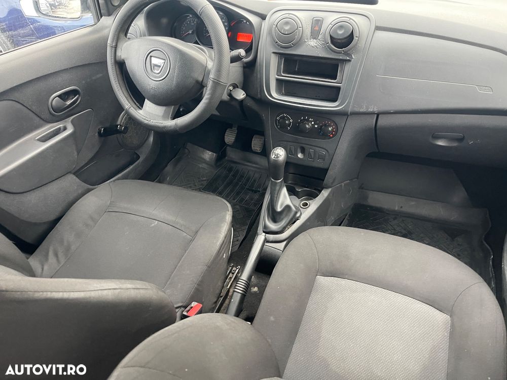 Dacia Logan 1.2 Ambiance - 3