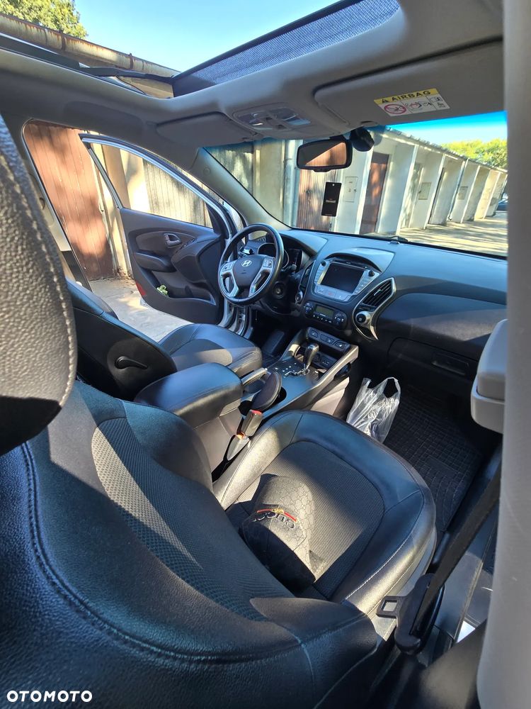 Hyundai ix35 2.0 CRDi Premium 4WD - 13