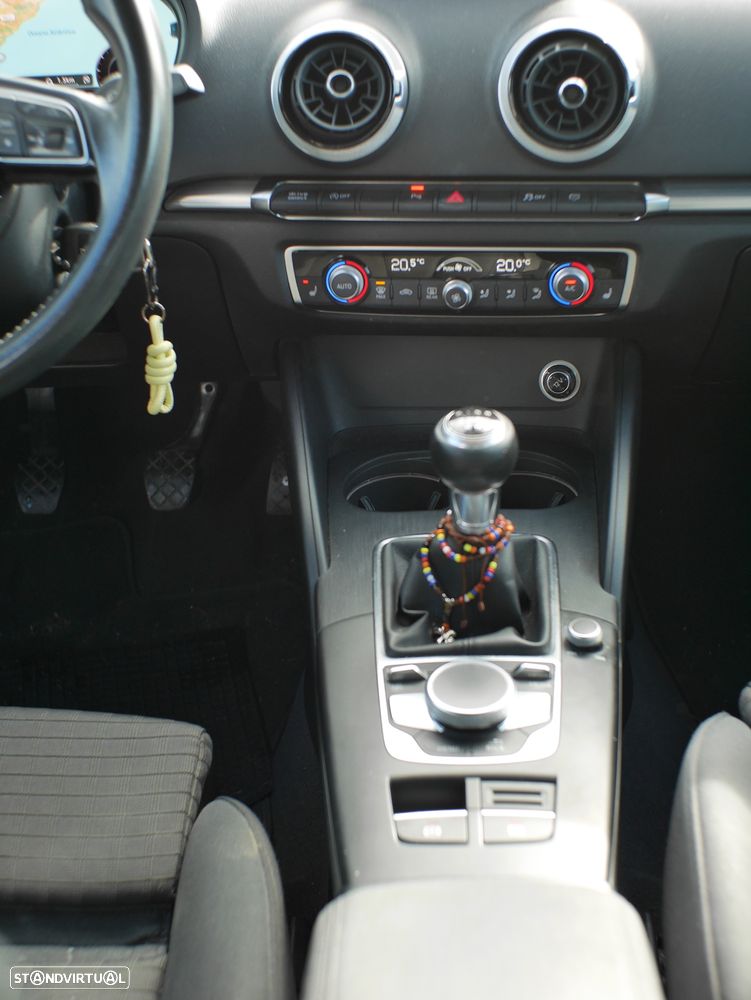 Audi A3 Limousine 1.6 TDI Sport - 12