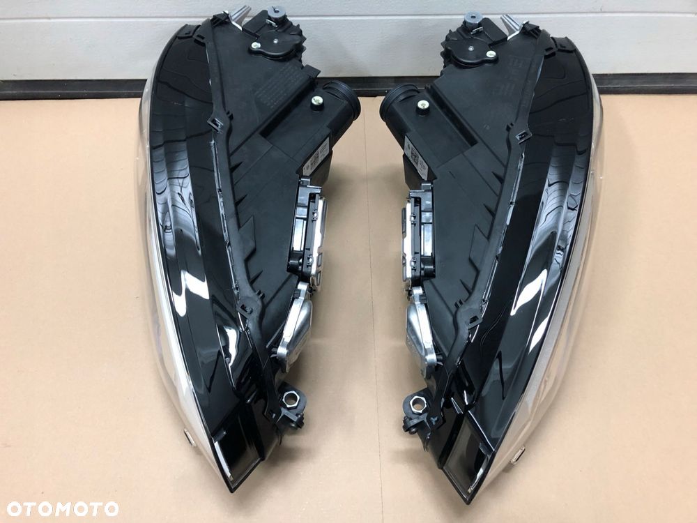 lampy full led vw golf sportsvan lift komplet 517941059a 517941060a brand - 6