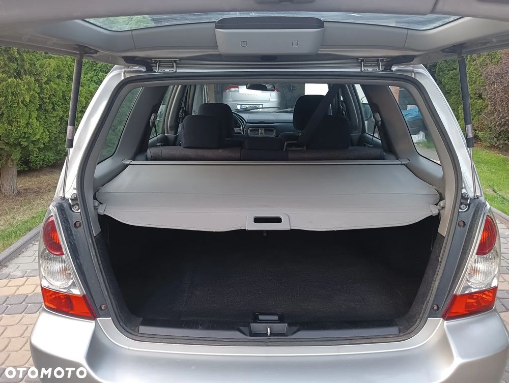 Subaru Forester 2.0X Plus - 4