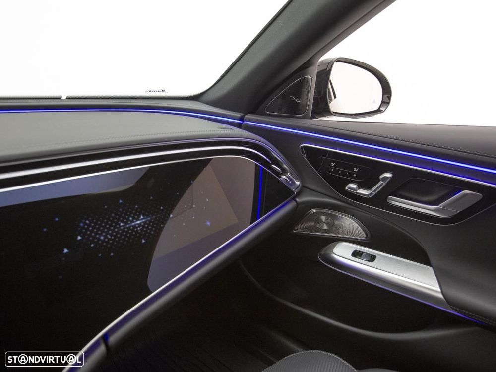 Mercedes-Benz E 300 de - 31