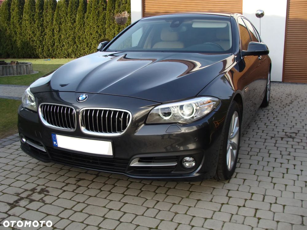 BMW Seria 5 520d xDrive - 5