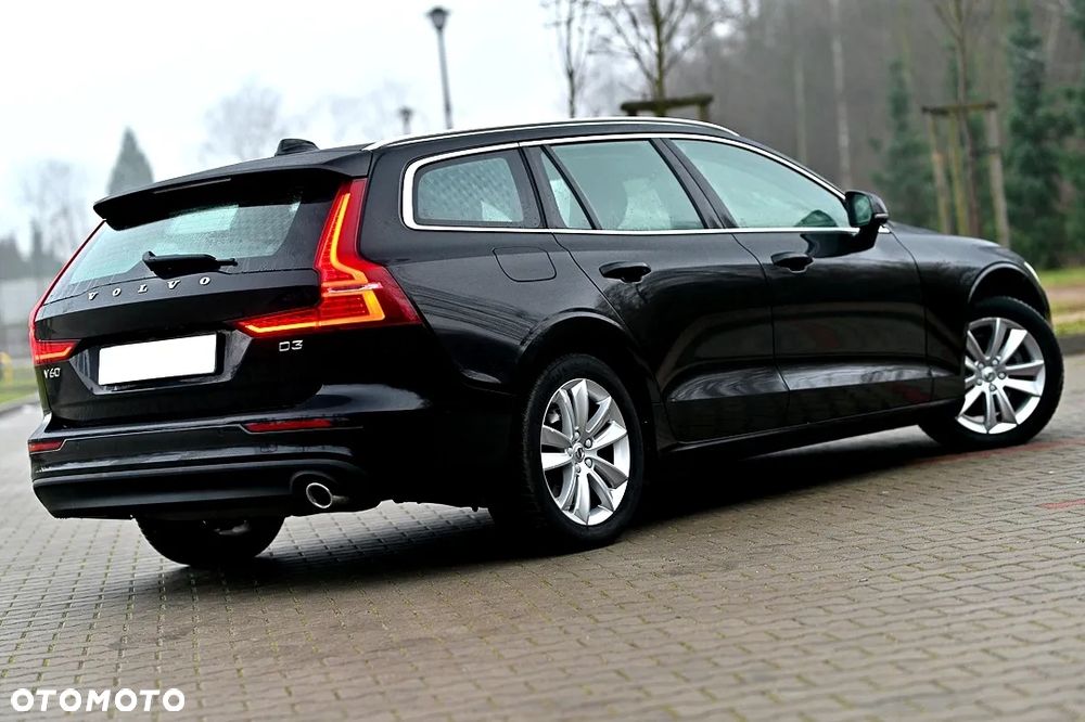 Volvo V60 D3 Momentum Pro - 14