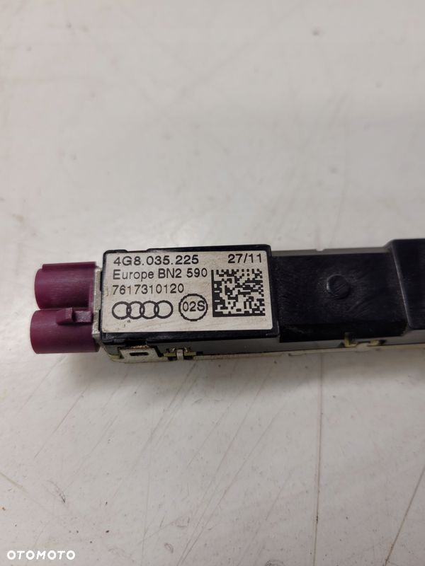 WZMACNIACZ ANTENOWY AUDI A6 C7 A7 4G8035225 - 4