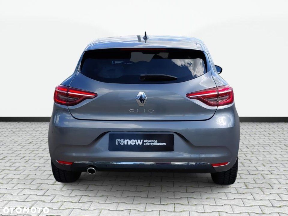 Renault Clio - 6