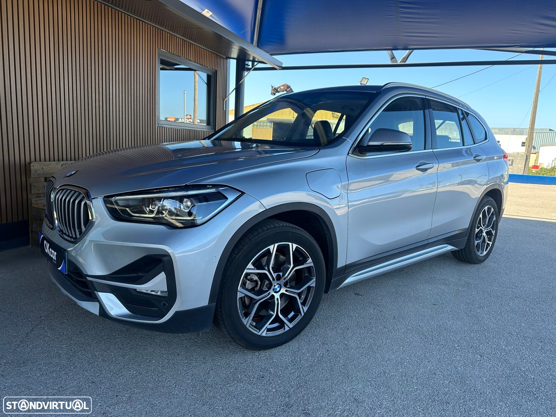BMW X1 25 e xDrive xLine - 12