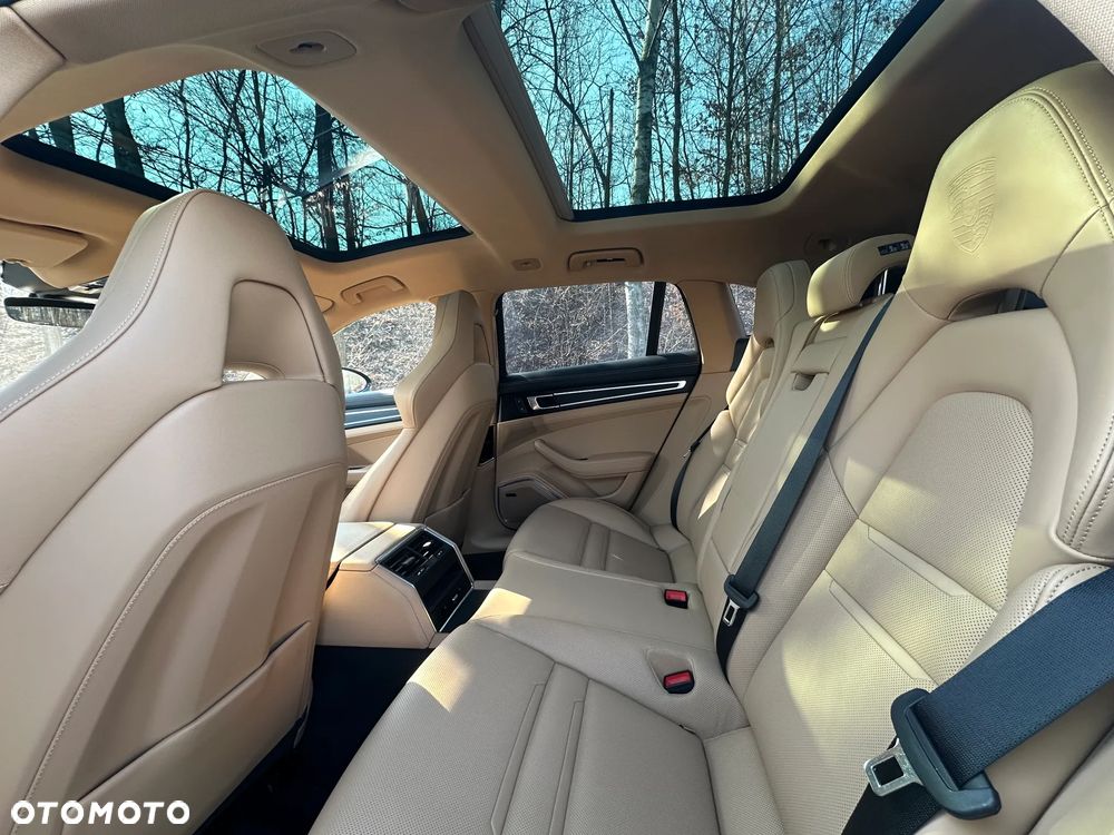 Porsche Panamera 4 E-Hybrid Platinum Edition - 19