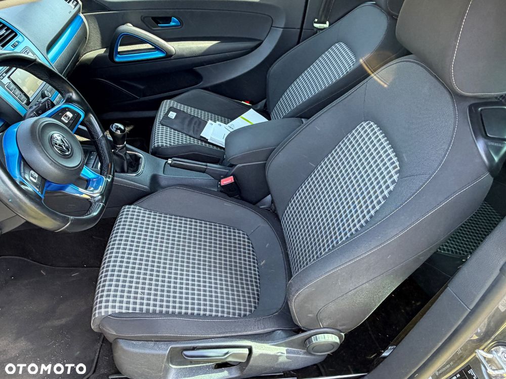 Volkswagen Scirocco 2.0 TDI BMT - 13