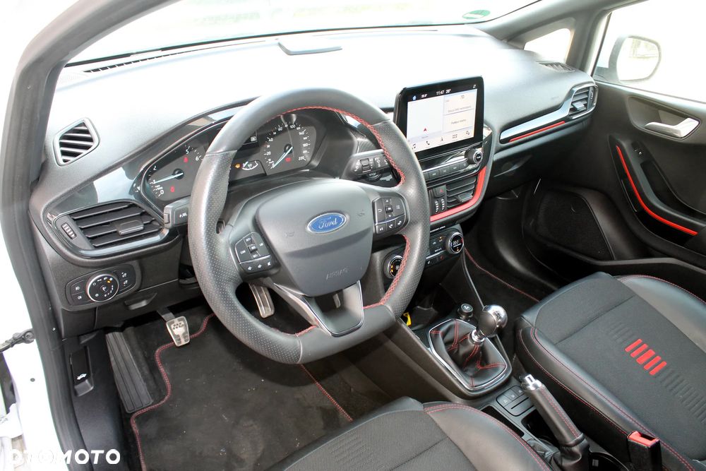 Ford Fiesta 1.0 EcoBoost S&S ST-LINE Red - 11
