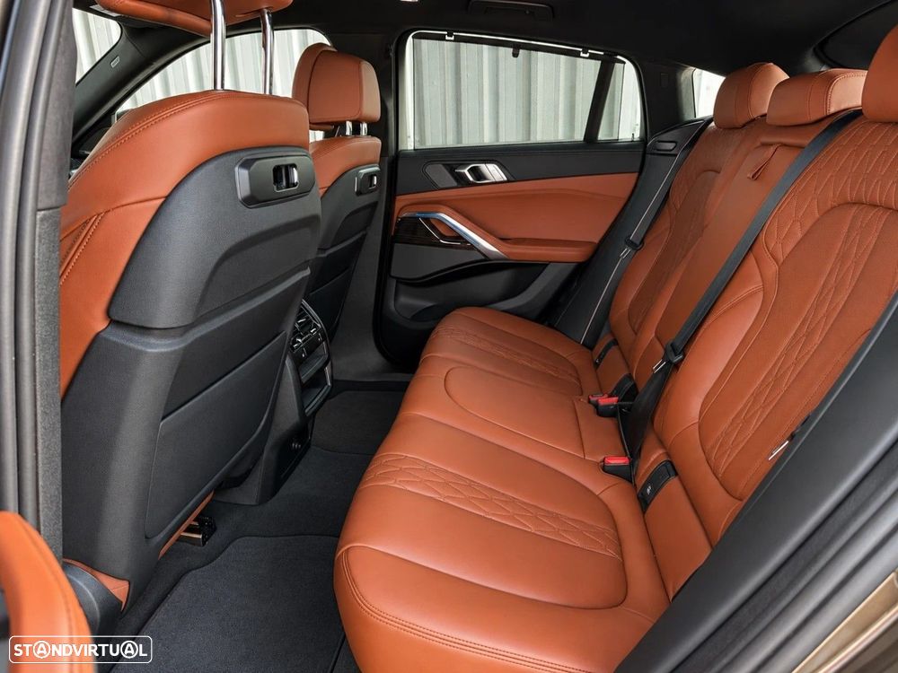 BMW X6 30 d xDrive Pack M Desportivo Pro - 43
