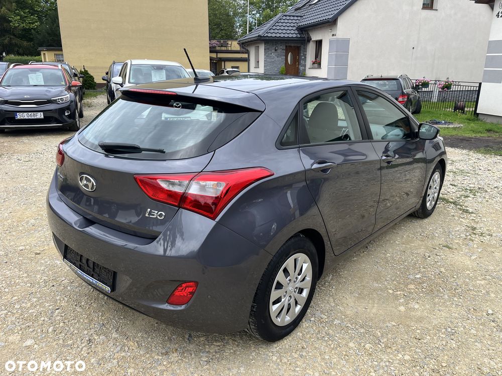 Hyundai i30 blue 1.4 Classic Navigation - 6