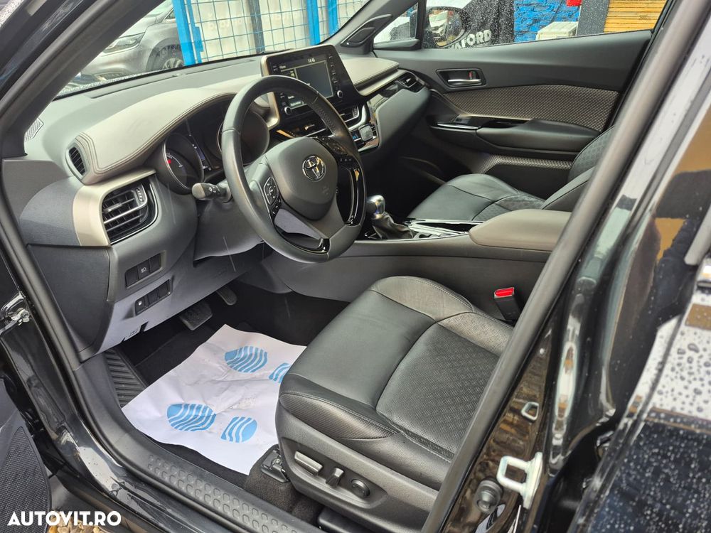 Toyota C-HR - 6