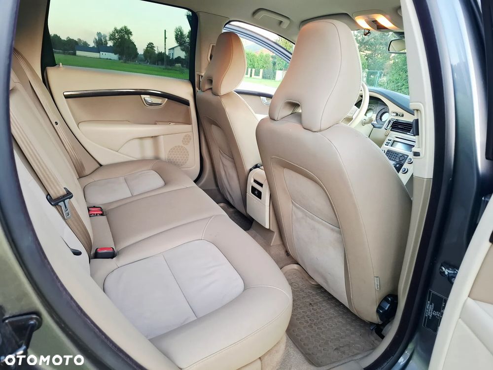 Volvo V70 - 19