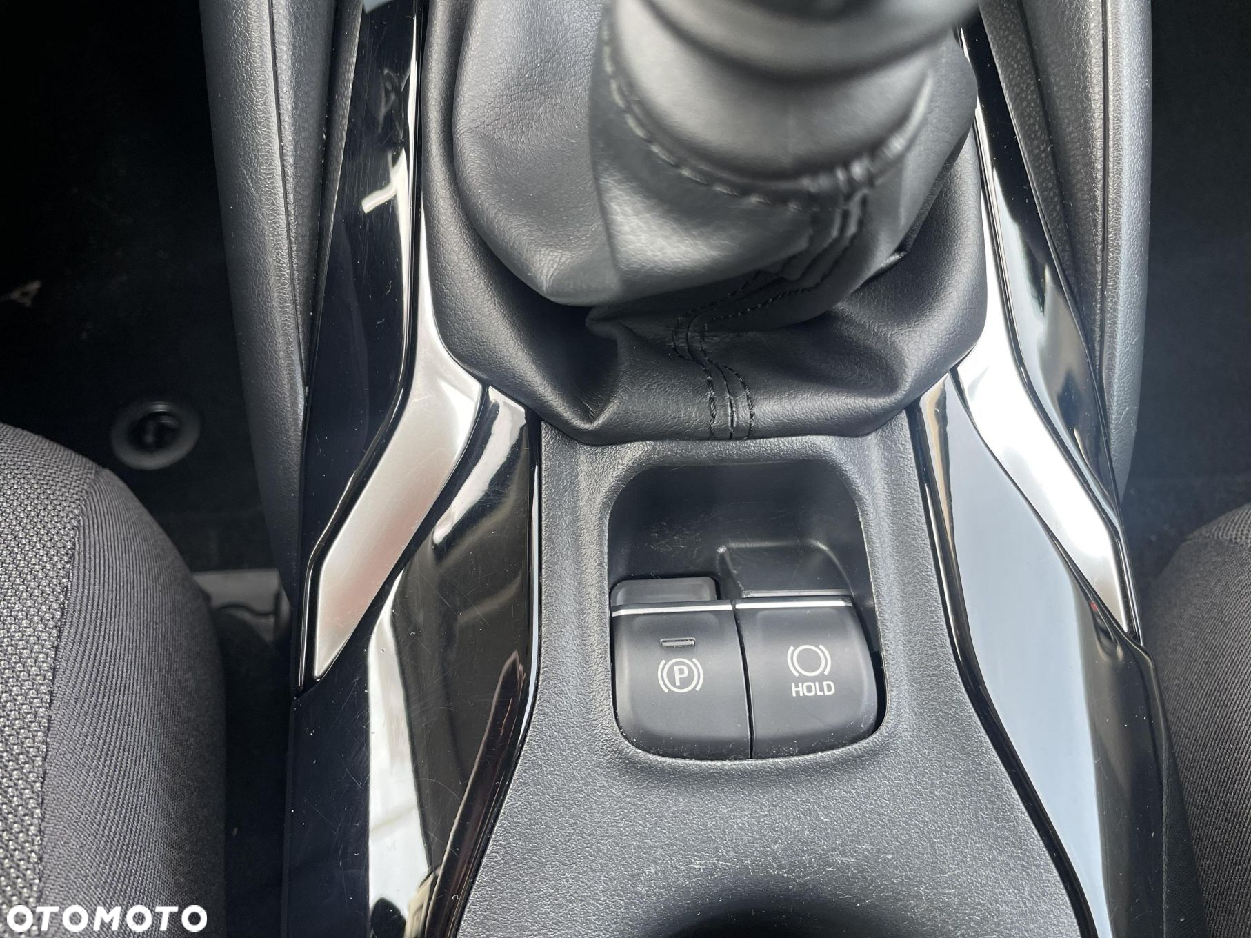 Toyota Corolla - 27