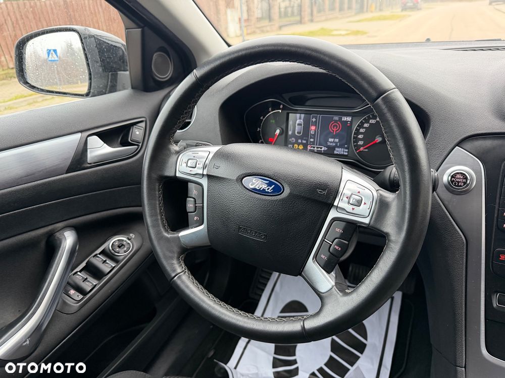 Ford Mondeo 2.0 TDCi Viva Titanium - 25