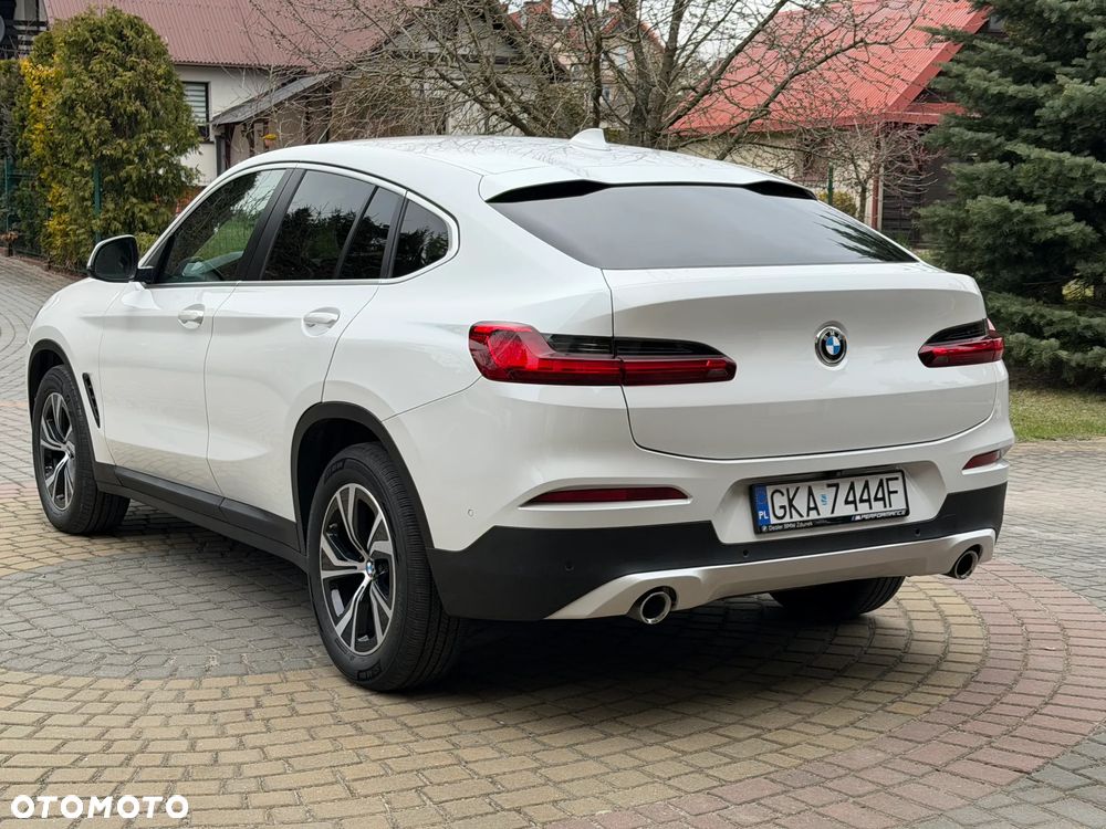 BMW X4 xDrive20d Advantage - 3