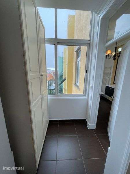 Apartamento T2+1 para Arrendamento – Campo de Ourique - Grande imagem: 4/12